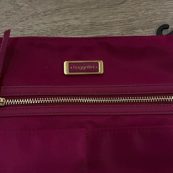 baggallini Women's Stephanie Large Crossbody Bag NWT *NO STRAP* - Picture 2 of 7